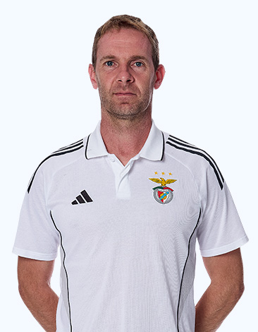 Preparador Físico (Benfica LAB): António Dias