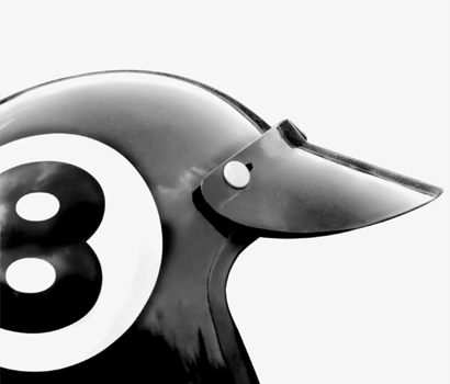 Benfica Wine Cellar - Wines by Sport Discipline: Motorsport Helmet