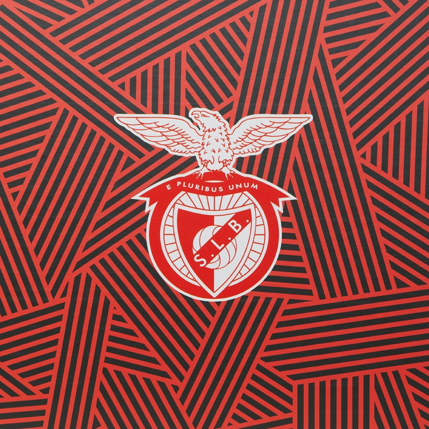 SL Benfica and 1904 Monochrome Emblem Shirt Box