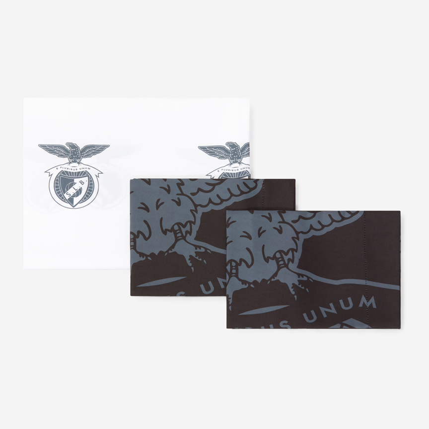 SL Benfica Black and White Double Bed Set