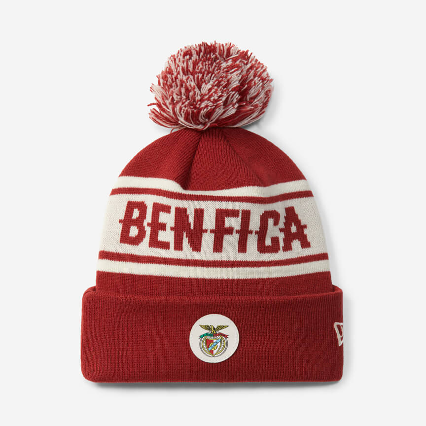 Burgundy Beanie with Pom Pom and Vintage Benfica Emblem
