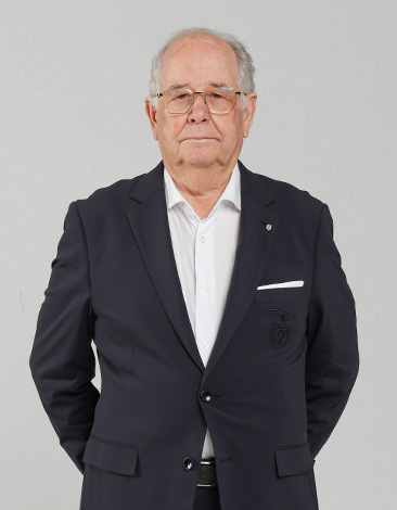 Section Manager: Joaquim Marques Teixeira