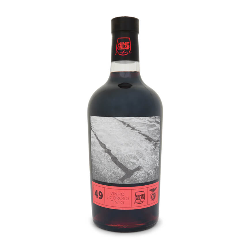 Red Liqueur Wine
